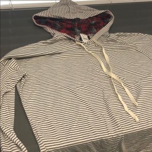 Tilly’s striped long sleeve shirt size small